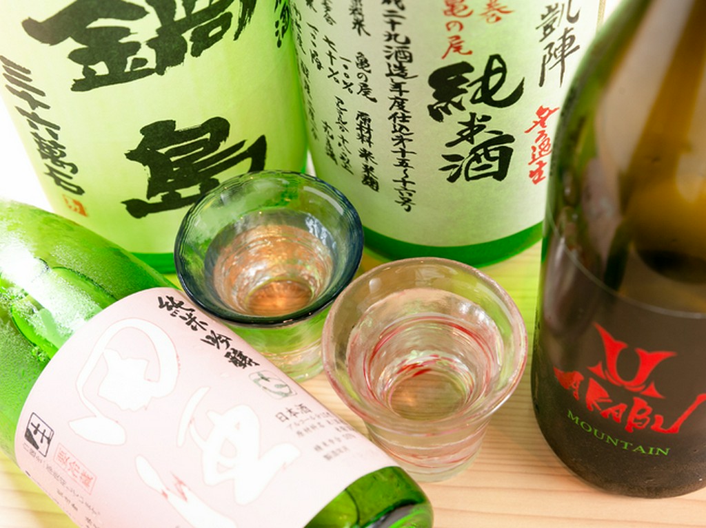 利き酒師の資格を持つ店長が厳選した日本酒