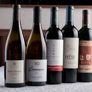 和×フレンチの皿に合う、注目の日本ワインやフランス産が豊富