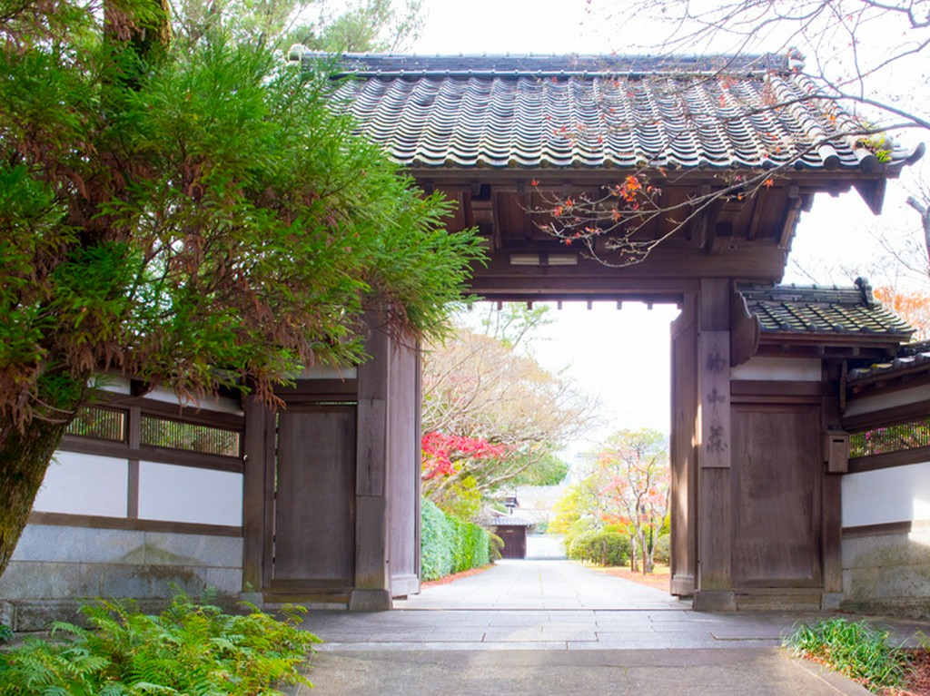 大正ロマン感じる、歴史深い重要文化財は散歩や見学も可能