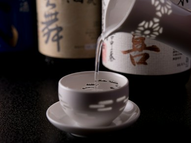 全国の名酒や地酒など、懐石料理と相性の良い美酒がズラリ