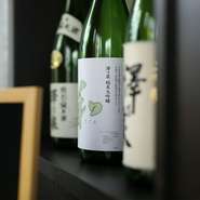 選りすぐりの日本酒や焼酎をご用意していますので、通の方はもちろん、初心者の方も愉しめます。
