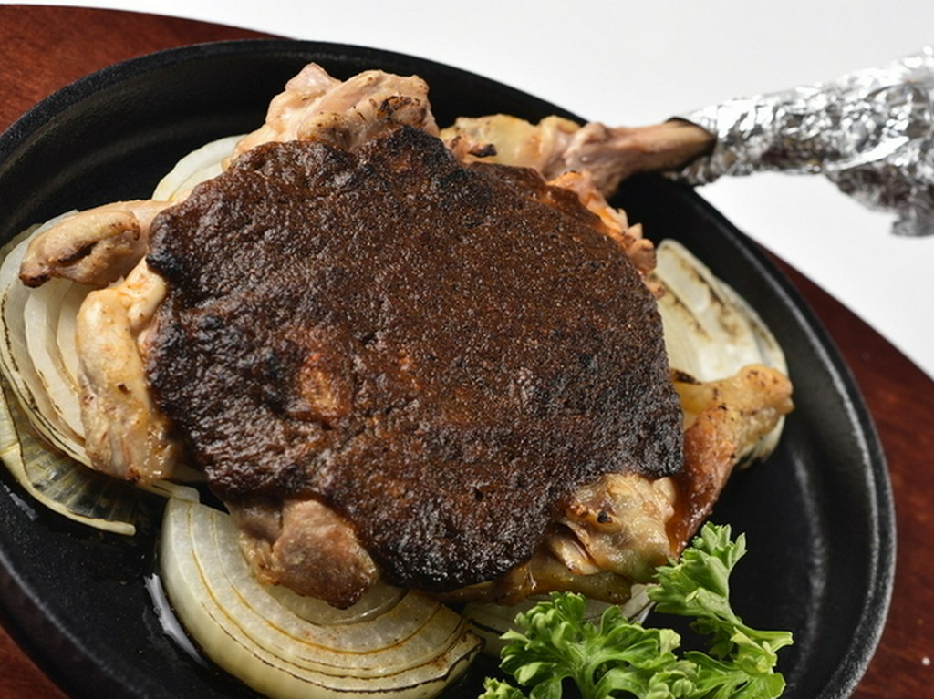 骨付きもも地獄焼き