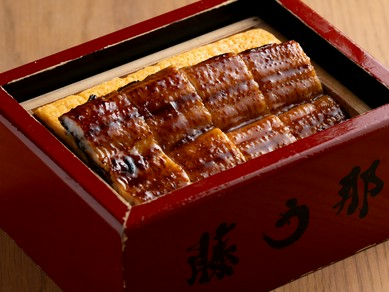 大切なおもてなしには、福岡ならではの『蒸籠蒸し』を