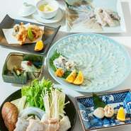 落ち着いたお座敷個室で高級感あふれるとらふぐのコースを楽しんでください！飲み放題もありますのでご宴会にもぴったりです！