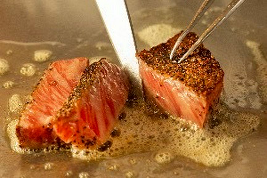 倉石牛サーロインカットステーキ100g