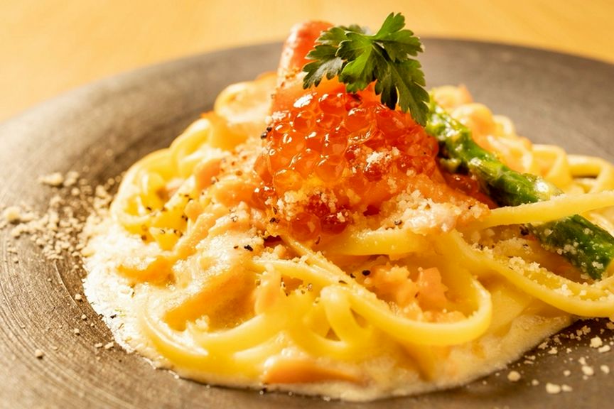 スモークサーモンとクリームパスタ