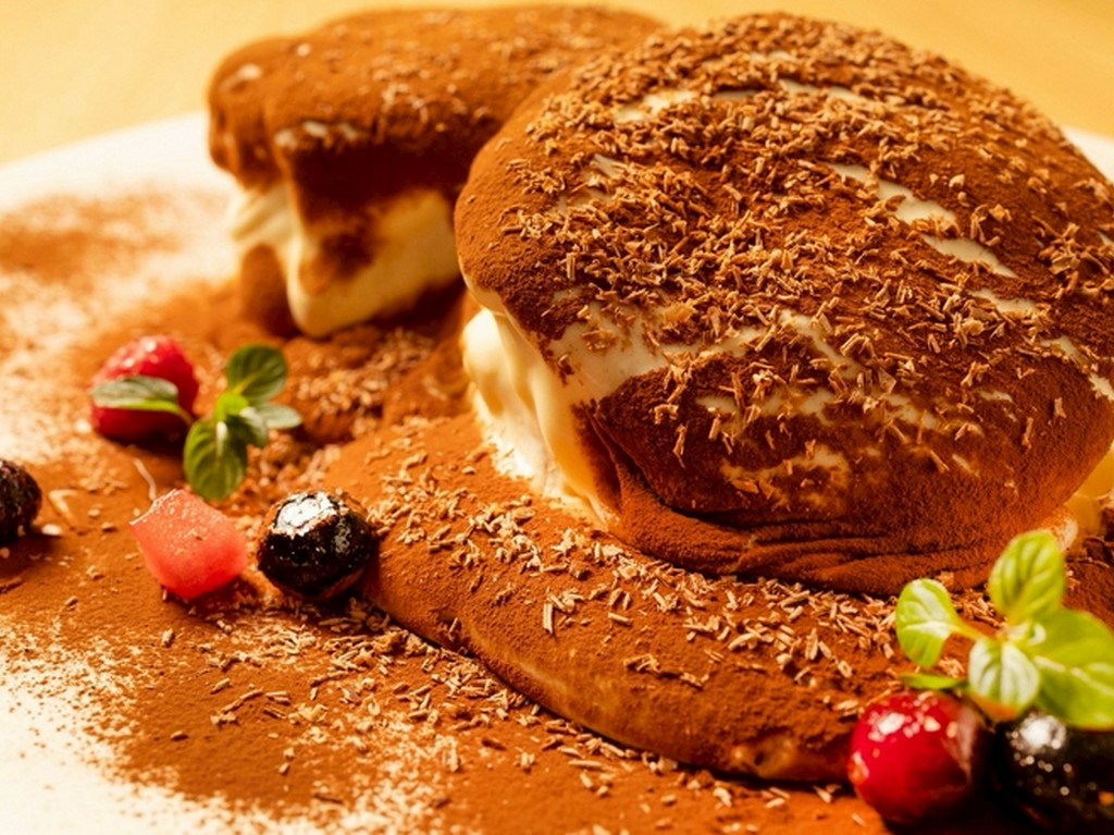 新作！！生ティラミスパンケーキ