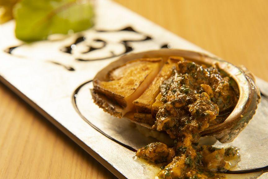 あわびの肝バターステーキ