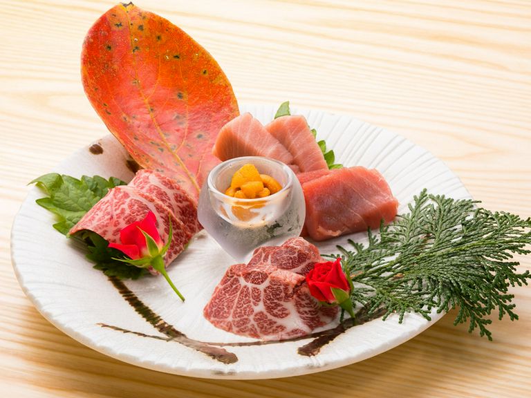 肉だけでなく、魚も厳選。旬の味覚を大切にした和食の数々に舌鼓