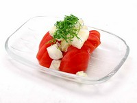 凍らせた甘酢漬けの「ガリ」がアクセント！溶けないうちにどうぞ！