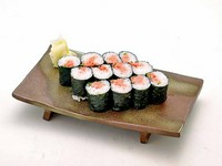 トロたく巻き　660円／かっぱ巻き　440円
