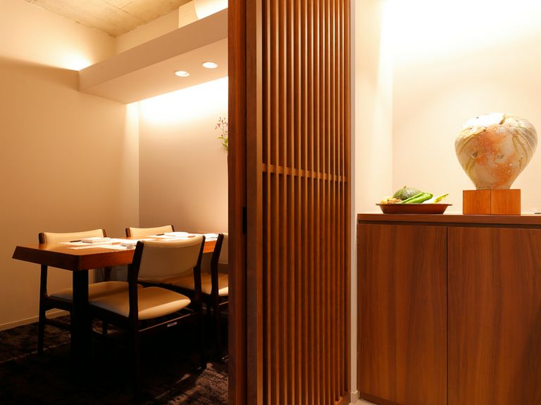 大切な人と過ごしたい、美味しい料理が堪能できる品のある空間