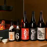 全国各地から厳選して取り寄せられた日本酒が充実。メニューに記載されている以外に限定品などがあり、日本酒通も唸る品揃えです。好みを伝えて選んでもらうのもおすすめです。
