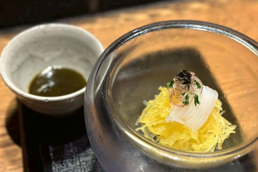 白イカと金糸瓜のそうめん仕立て