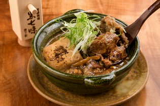 良いところのみを厳選した「和牛すじ肉」を、丁寧に下処理