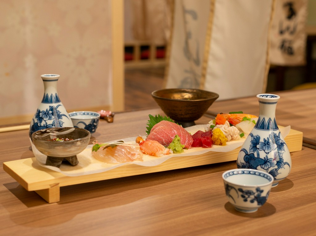 宴会コースは個食盛りで提供され、幹事さん大助かり！