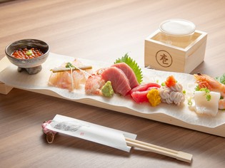 鮮度は抜群！『刺身盛り合わせ』に舌鼓