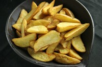 バターの甘い香りと醤油の香ばしさで手が止まらない。

