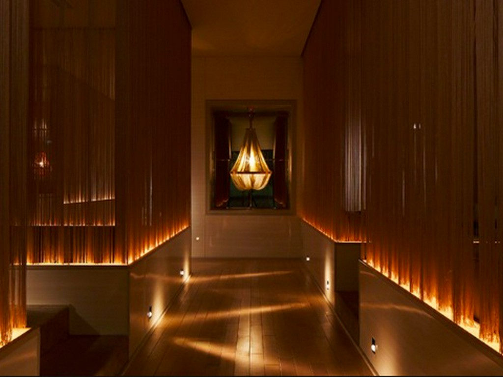 しっとりとした大人のデートに。記念日利用にも重宝する一軒