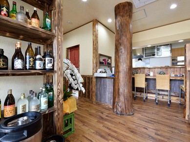 千葉県産の日本酒を、常時25種ほどラインナップ