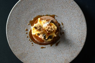 とっておきの食材でゲストを歓迎。至福のおまかせコースを堪能