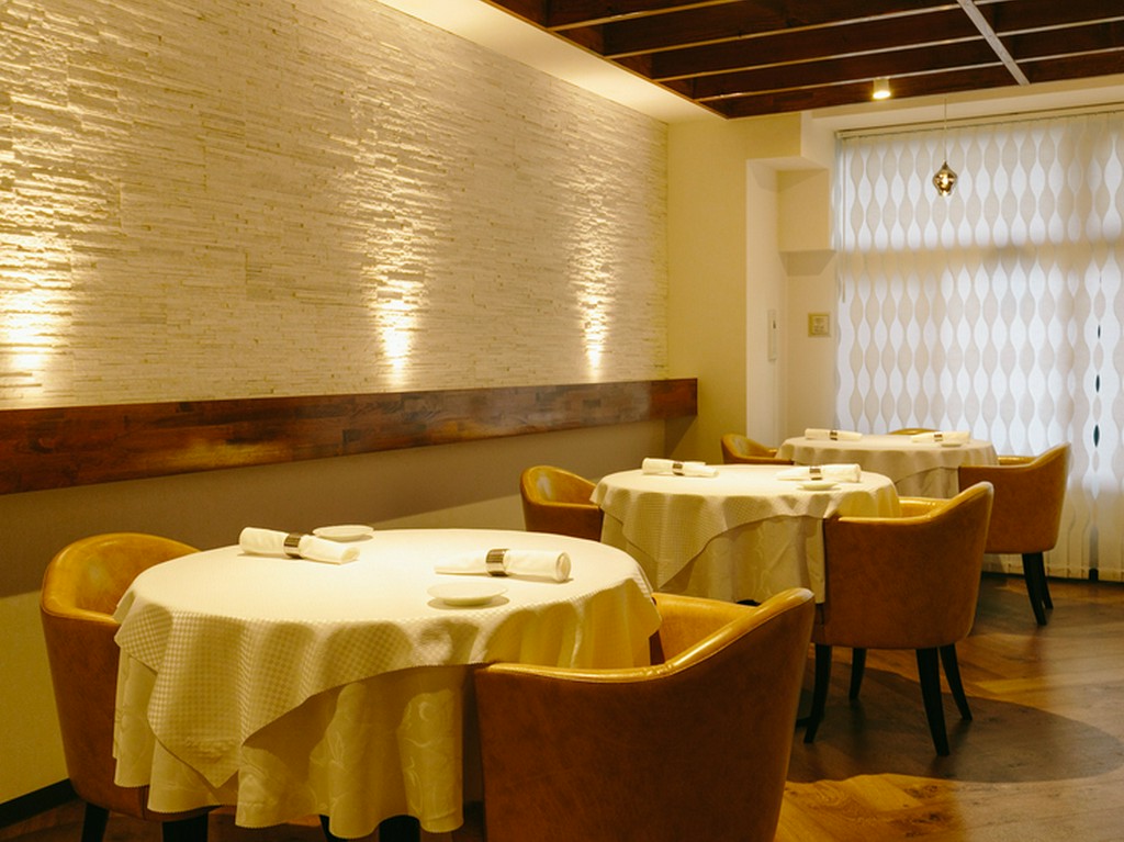 料理にあわせたワインと共に、コース全体に流れる物語を感じる