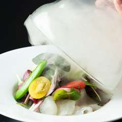 本場のふぐと有機野菜を使った新感覚の料理を満喫