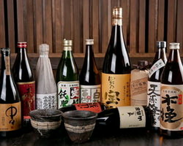 宮崎の焼酎をメインに、充実したラインナップ