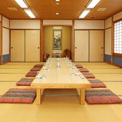 ゆったりと落ち着いた和空間。最大40名までの宴会に対応