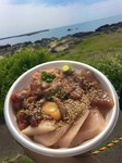 当店一番人気のとろとろ丼をお持ち帰り！
2100円