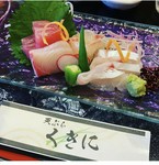 天ぷらとお寿司のコーススタート致しました。
会食、接待などご利用ください。
※前日までの要予約です。