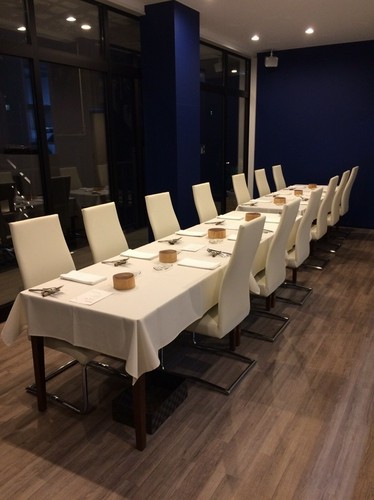 事前ご予約があれば、最大14名の席をご用意致します。