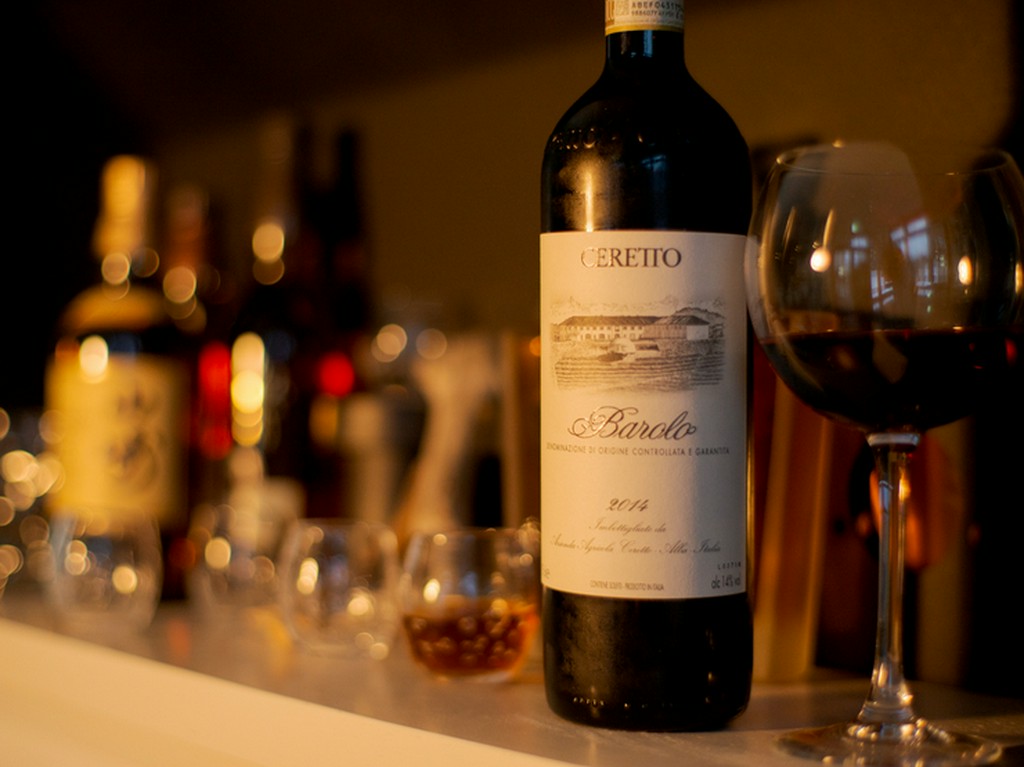 コースに合わせたワインはリーズナブルなラインナップ