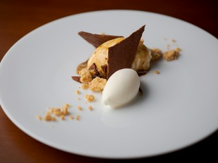 地元の金沢名産大野醤油をソースに使うティラミス