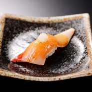 石川県の魚の代表格ぶり。上質な脂とおろしがベストマッチ。

