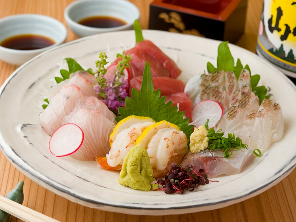 常時入荷の”生本まぐろ”は特におすすめ