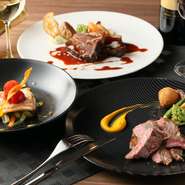 「飲み放題付き」「ワンドリンク付き」など、各種プランが揃っています。6名～12名収容の個室での宴会も可能です。貸切は50名から。（画像はイメージ）。