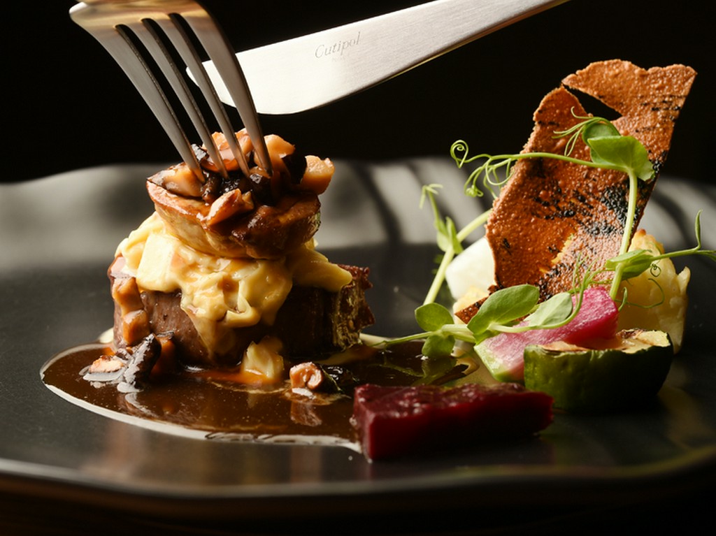 至福のあじわい『和牛フィレのポワレ』　地元野菜のグラチネ