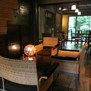 昔ながらの京町家を楽しめるノスタルジックでおしゃれな空間は、デートに最適。特別な日のデートはもちろん、普段使いや美味しいものが食べたい時にも気軽に使えるアットホームさが魅力です。