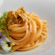 （例）
・鱧と茗荷のアーリオ・オーリオ
・ホタテのレモンクリームソース
・トウモロコシのアラビアータ
・鮎のコンフィとズッキーニのソース
・ゴルゴンゾーラとオリーブ
・北海タコの冷製トラパネーゼ
