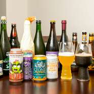 専門店出身のスタッフが厳選、海外ボトルビールを3０種類以上ご用意しております。