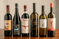 リストはご用意しておりませんので、お気軽にご相談ください。
お好みに合わせてご提案いたします。