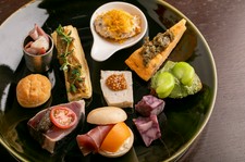 ペドロリーノを気軽に楽しんでいただける、食事のボリュームを少し抑えたショートコースです




