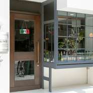 イタリア料理とクラフトビールという、新感覚の組み合わせを楽しめる【CUCINA　ITALIANA　PEDROLINO】。ビールが苦手な方にはワイン等の用意もございますので、どうぞお気軽にご来店ください。