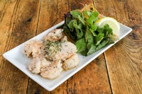 青森県産（東北牧場）の無農薬ニンニクを使用！
アルコールと抜群に合います！