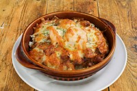 そばつゆ配合。日本橋よもだそばの特製カレーを焼きカレーにしました。絶品です！
※ベジタブルカレーに無料で変更可能