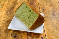 ギシギシ・柿の葉・たんぽぽの葉・ヨモギなど、旬の野草茶がお楽しみいただけます。
シフォンケーキ単品 380円
野草茶 300円