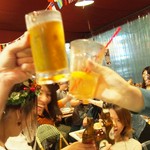 日本でも珍しい銘柄をご用意してます。
24時間営業!宴会・ちょい飲み・2次会・3次会でもぜひご利用くださいませ。