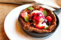 ベリーバリーダッチパンケーキ