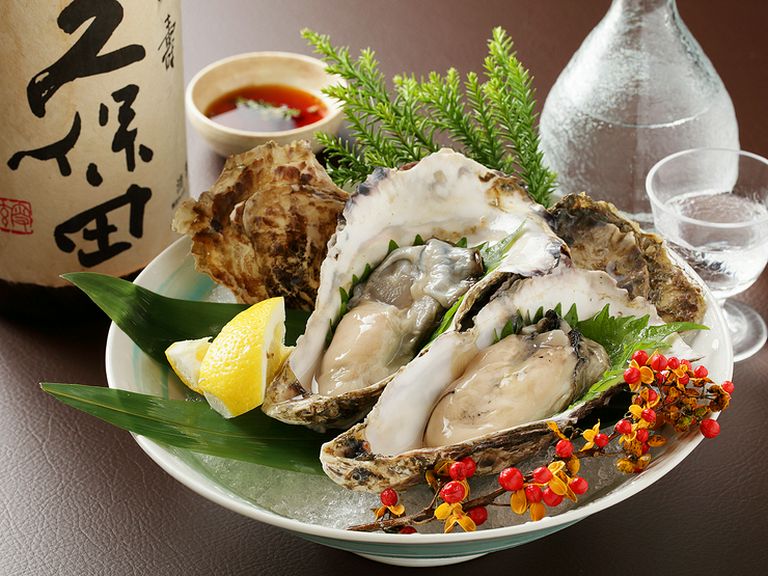 毎日市場から仕入れる旬の食材をふんだんに使用